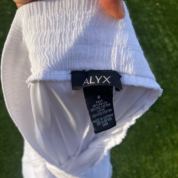Women’s white inner lining rayon and polyester pants by Alyx size Small - Picture 3 of 5